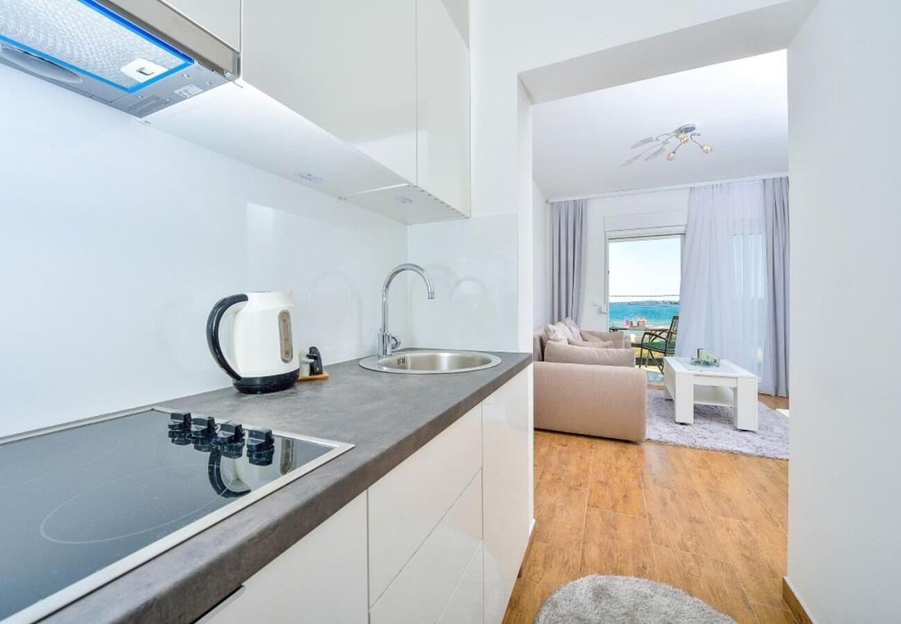 Apartments Sunny By The Sea Zaton  Dış mekan fotoğraf